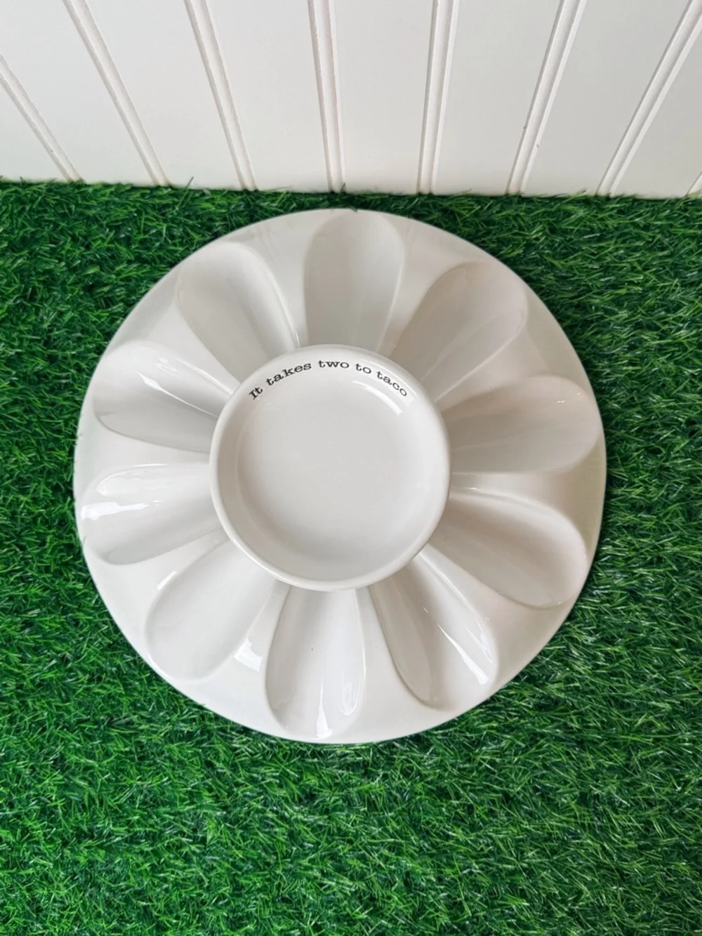 Mud Pie Circa Ceramic Taco Platter with Dip Well White/Black EUC